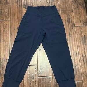 Lululemon Align Capri navy pants